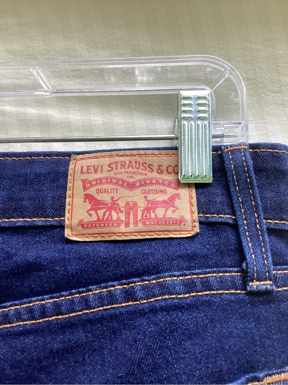 Levi's Dark Indigo straight leg Jeans, size W30 L32